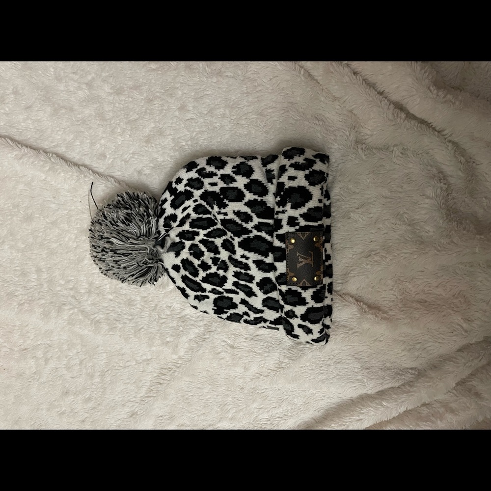 Leopard print beanie